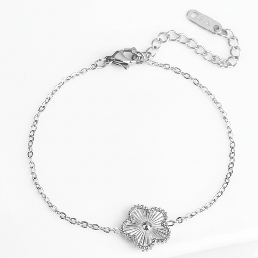 Clove Single Charm Bracelet