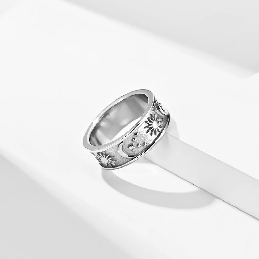Soluna Cosmic Ring