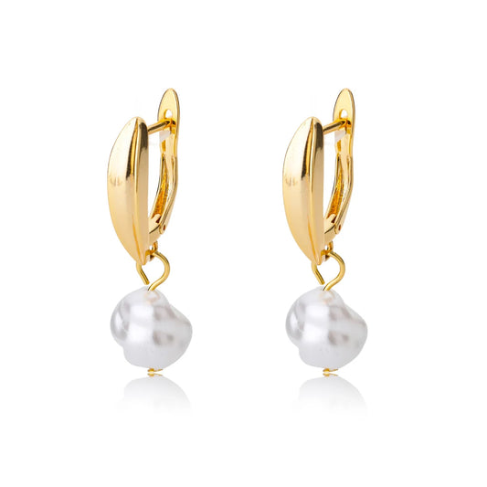 Isla Pearl Earrings