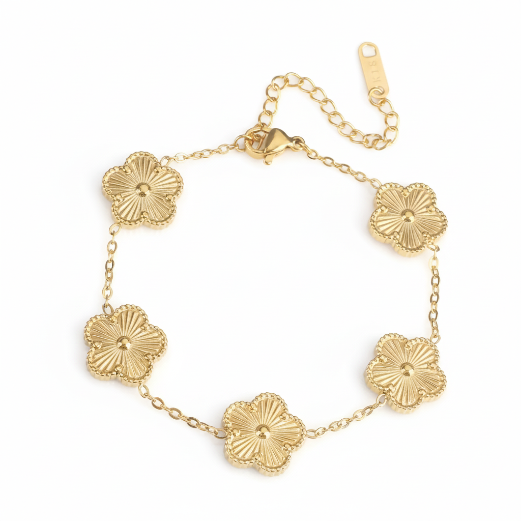 Clove Single Charm Bracelet