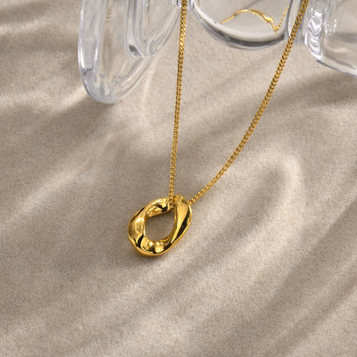 Oval Twist Necklace