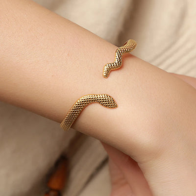 Serpent Armband
