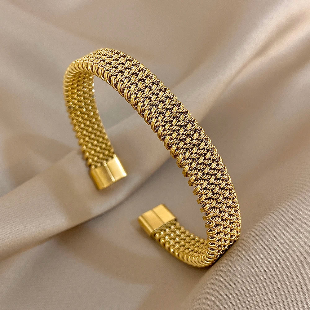 Aveline Weave Bracelet