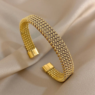 Aveline Weave Bracelet