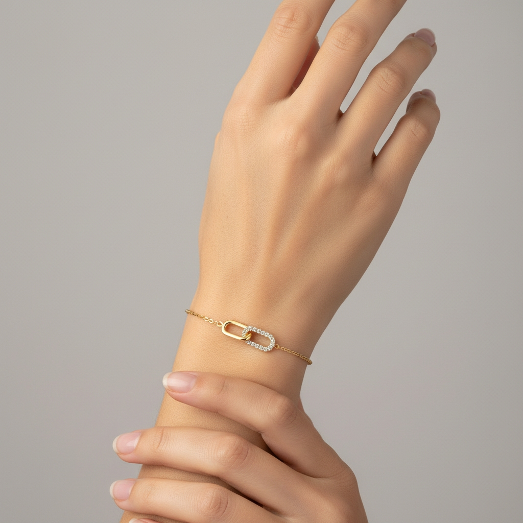 Elara Link Bracelet