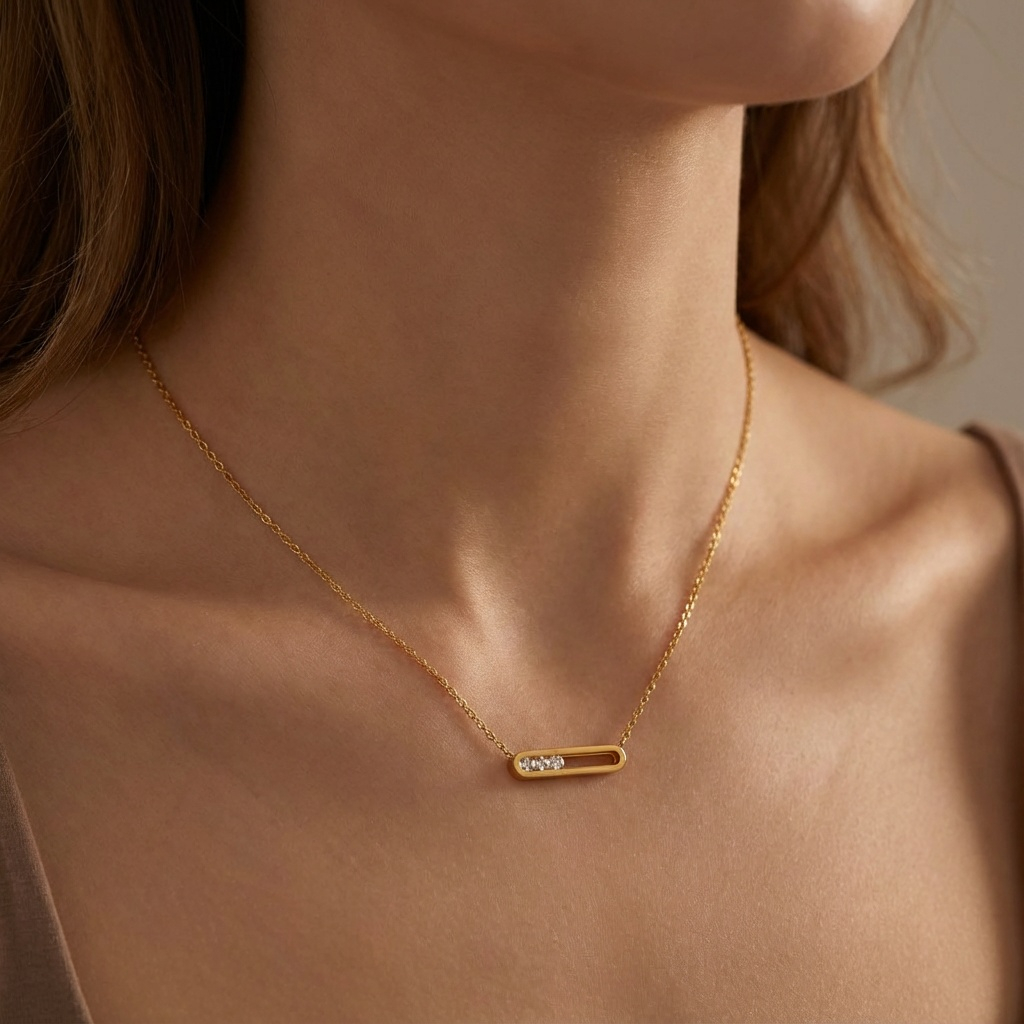 Virelle Bar Necklace